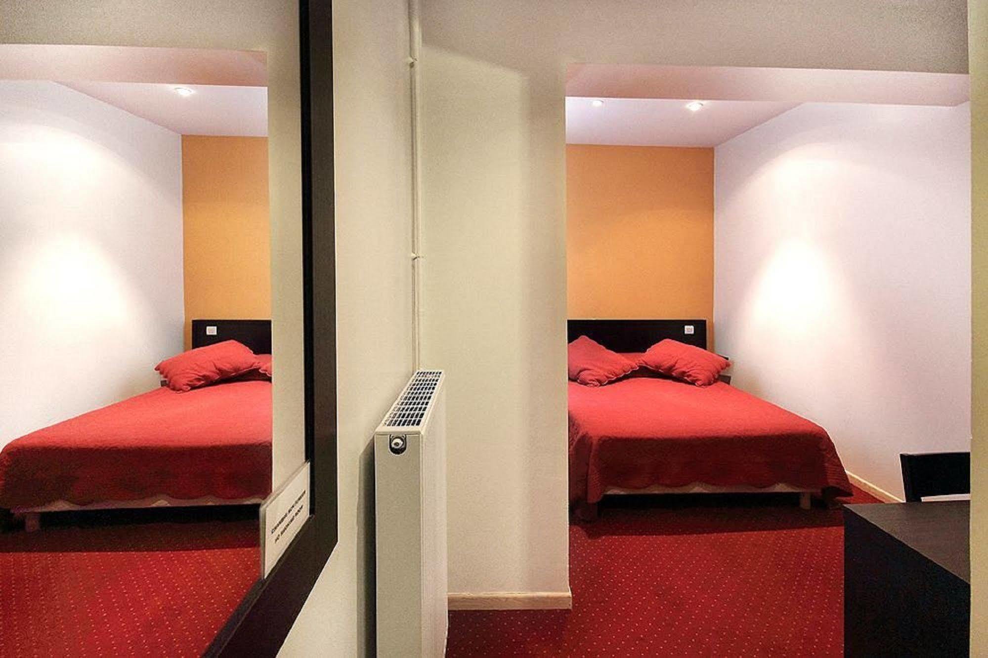 Luxelthe Hotel Parigi